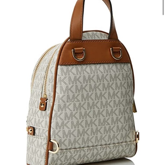 Michael Kors Womens Rhea Mini
Backpack White (Vanilla) - Picture 4 of 5